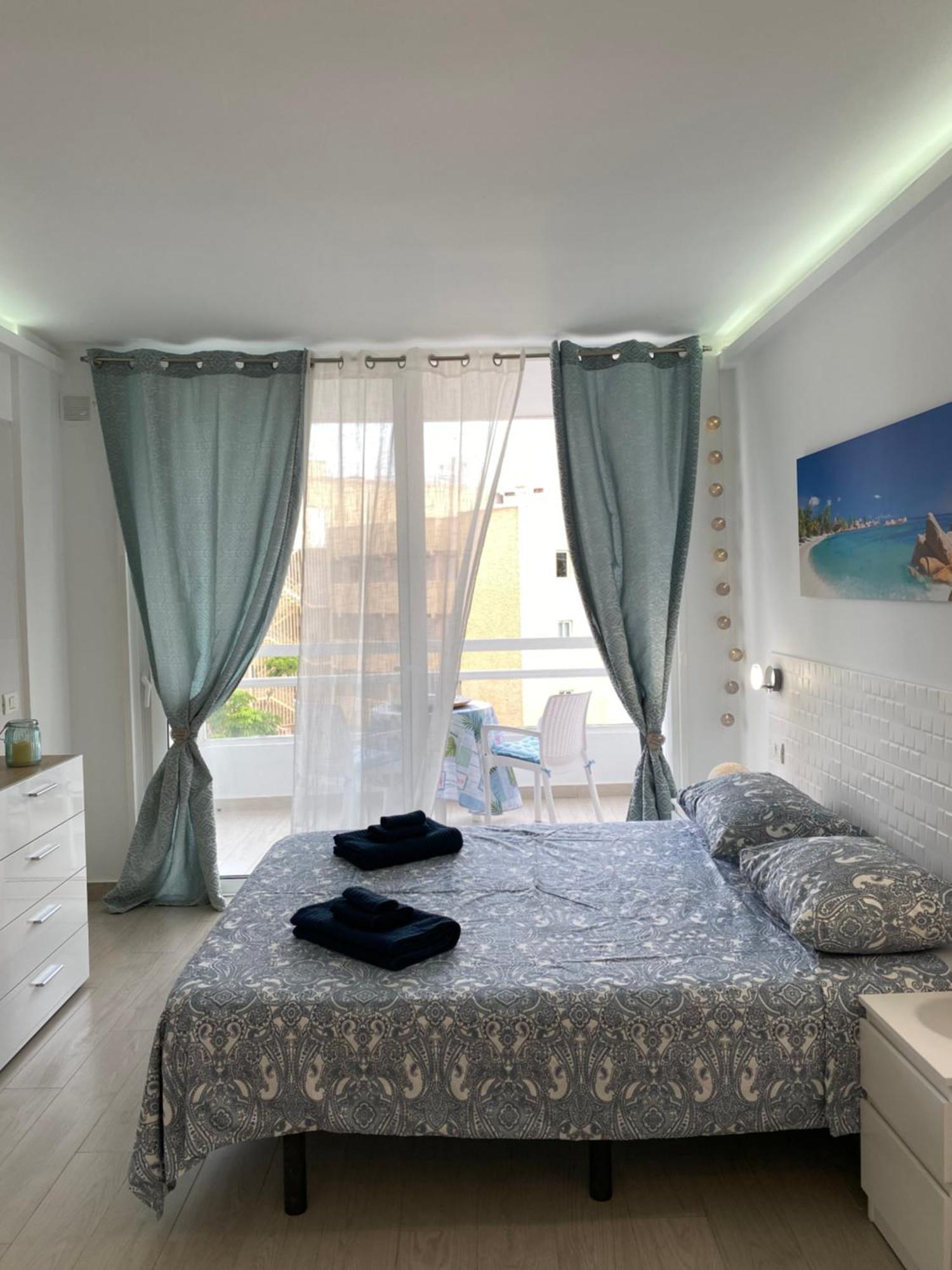 Beach Las Americas Suite Playa Feñabe 外观 照片